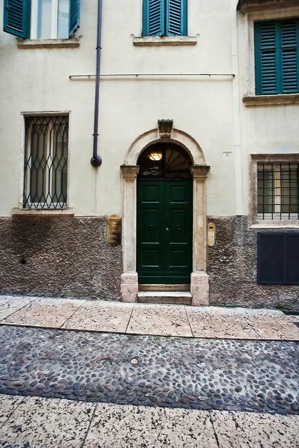 Le Cadreghe Apartments Vérone
